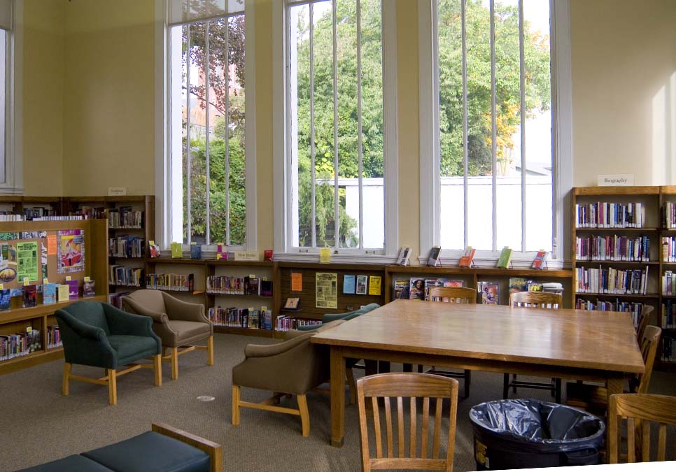 Teen area at the University Branch